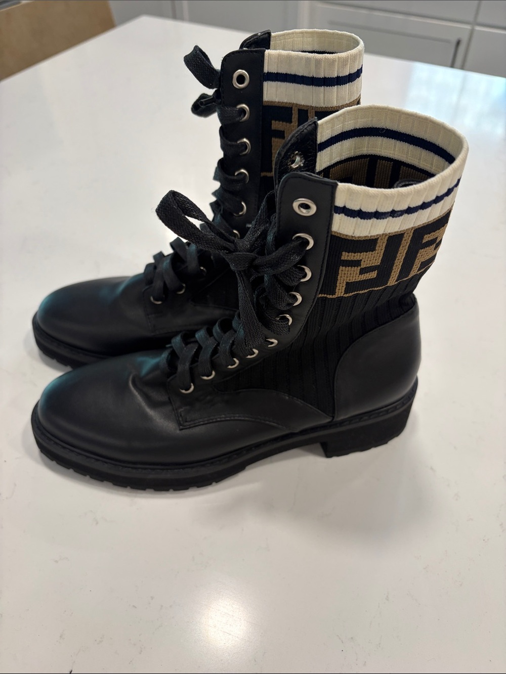 Fendi Black Leather Lace-Up Boots with Cream & Tan FF Knit Cuff size 39, size 9